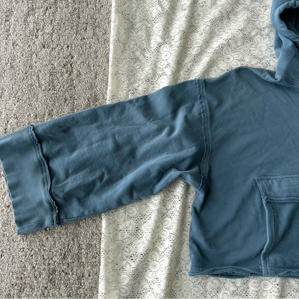 Free People Movement Beachy Cropped hoodie blue size small - Picture 5 of 9